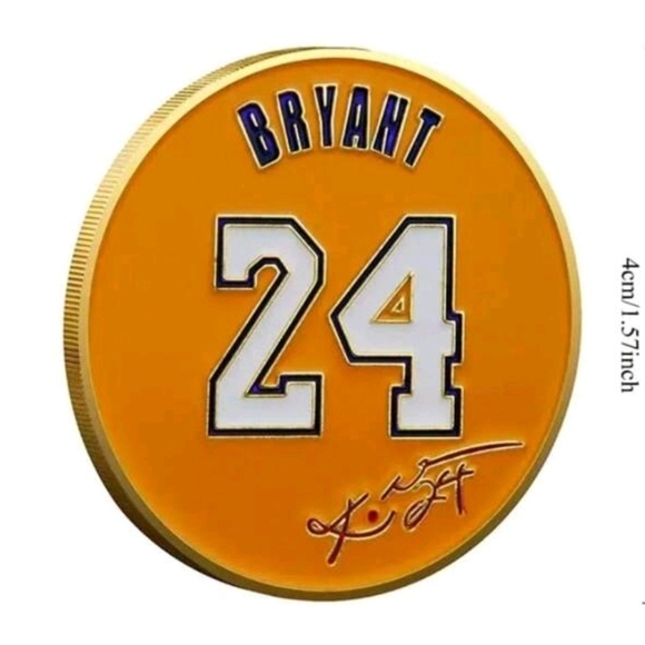 Gold and Orange Kobe Bryant Commemorative Coin - Picture 2 of 2